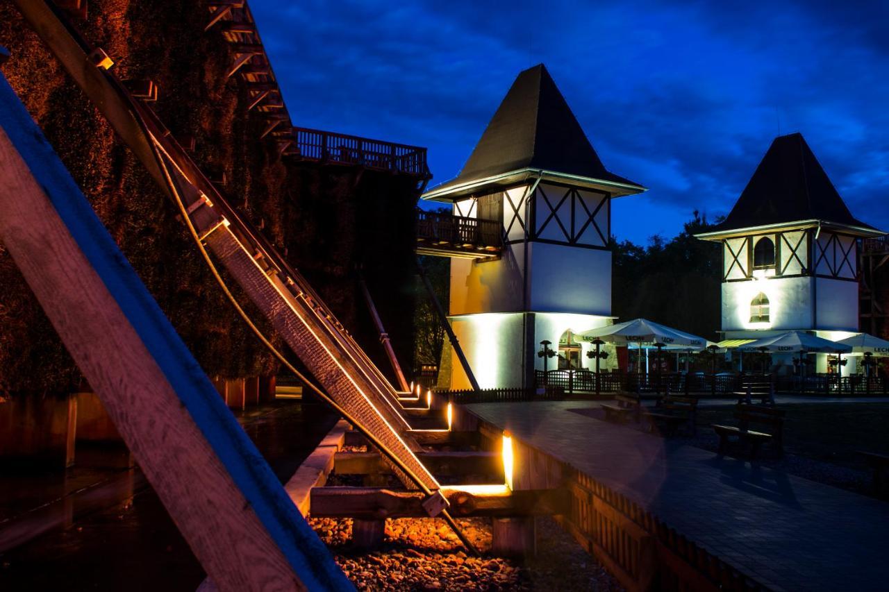 Rezydencja Pod Teznia & Spa Inowrocław Kültér fotó
