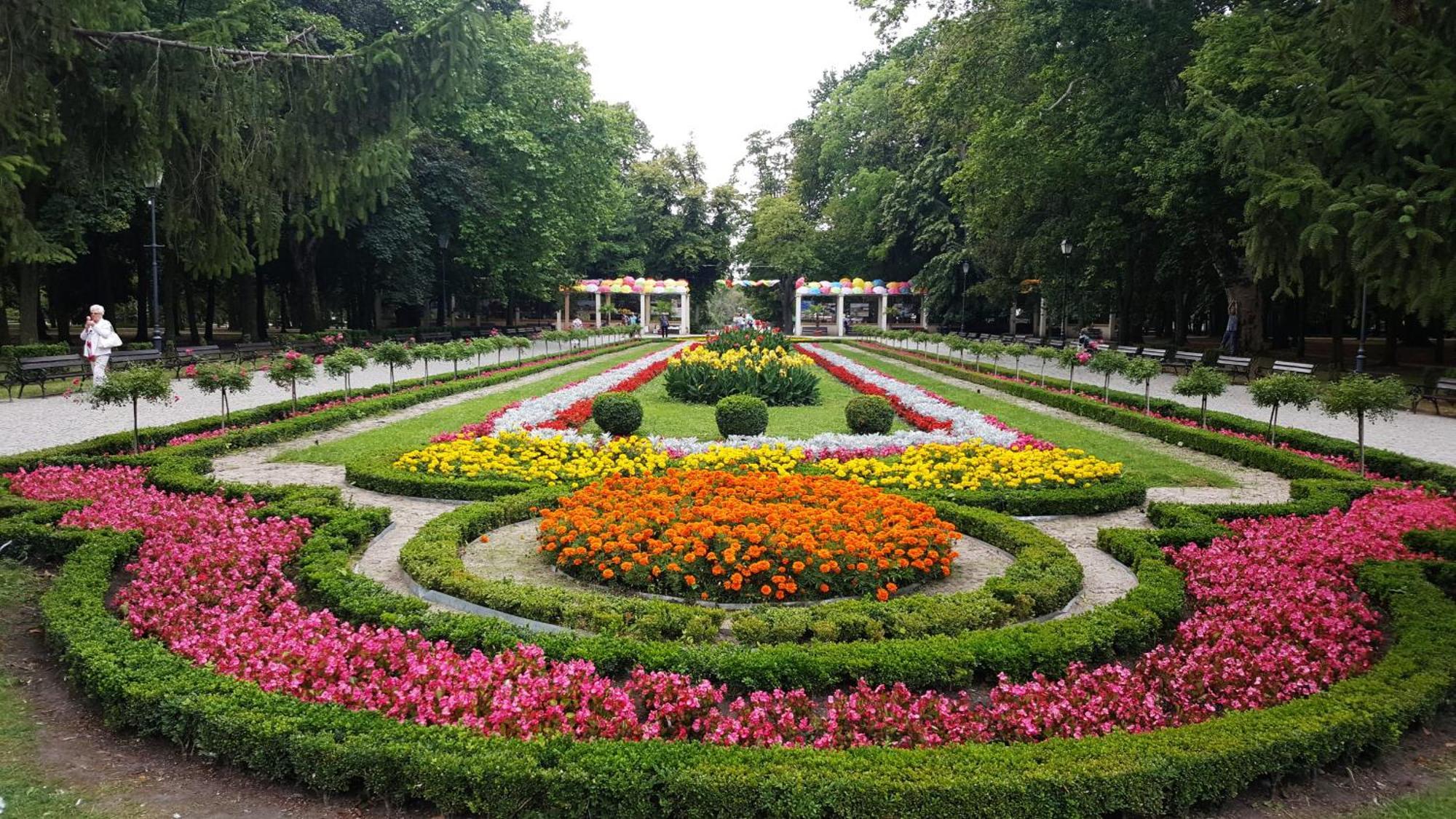 Rezydencja Pod Teznia & Spa Inowrocław Kültér fotó