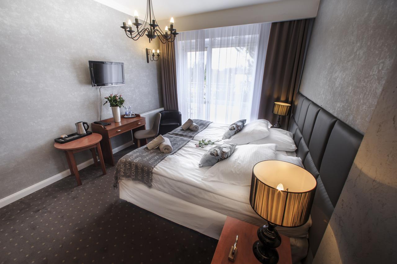 Rezydencja Pod Teznia & Spa Inowrocław Kültér fotó