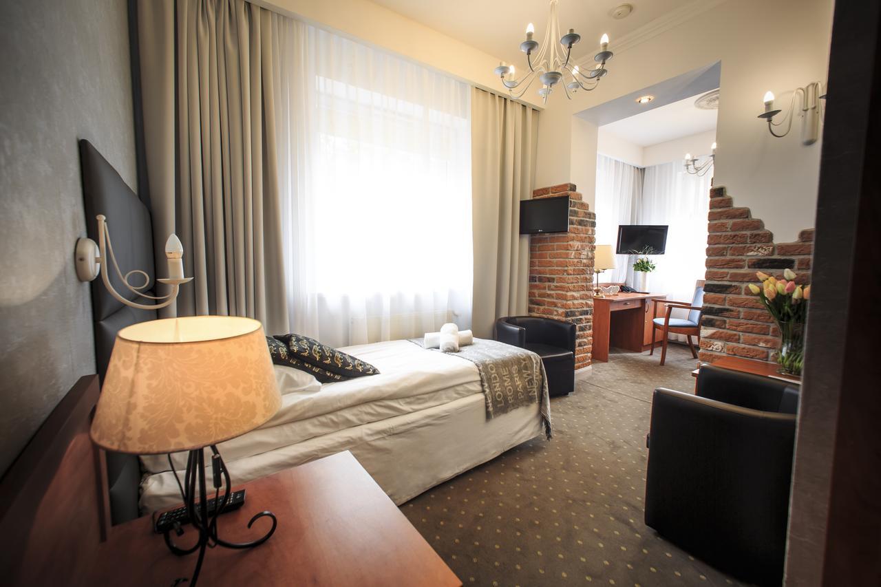 Rezydencja Pod Teznia & Spa Inowrocław Kültér fotó